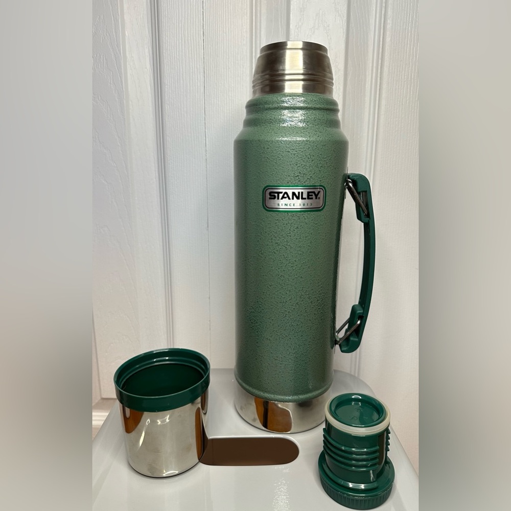Stanley classic bottle vacuum